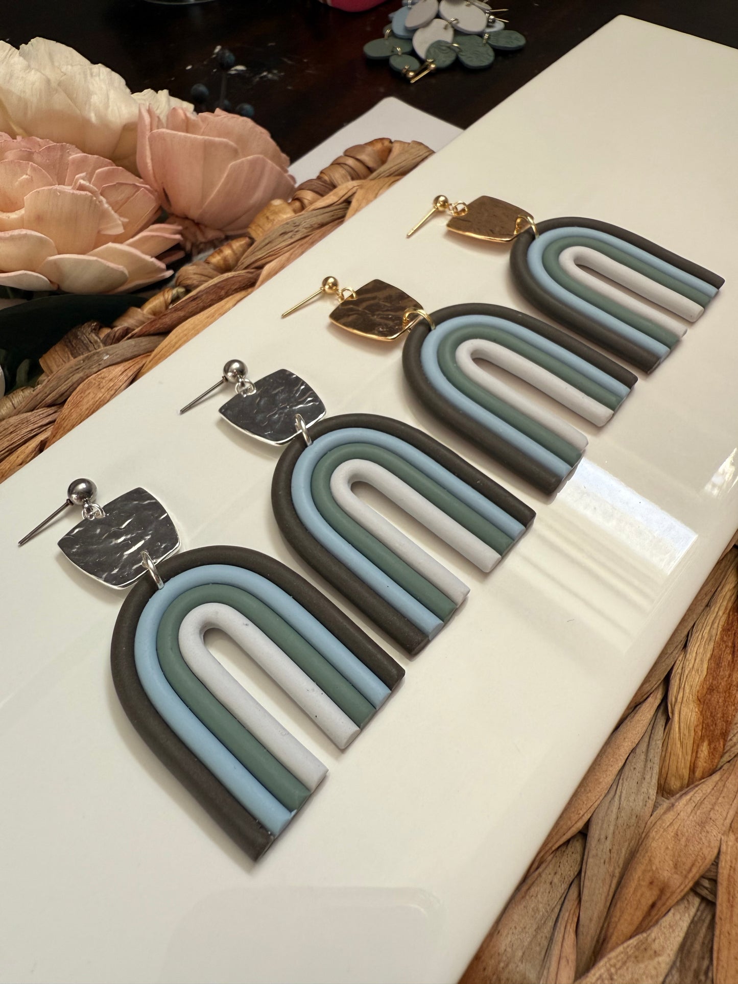 Statement Arch Dangle