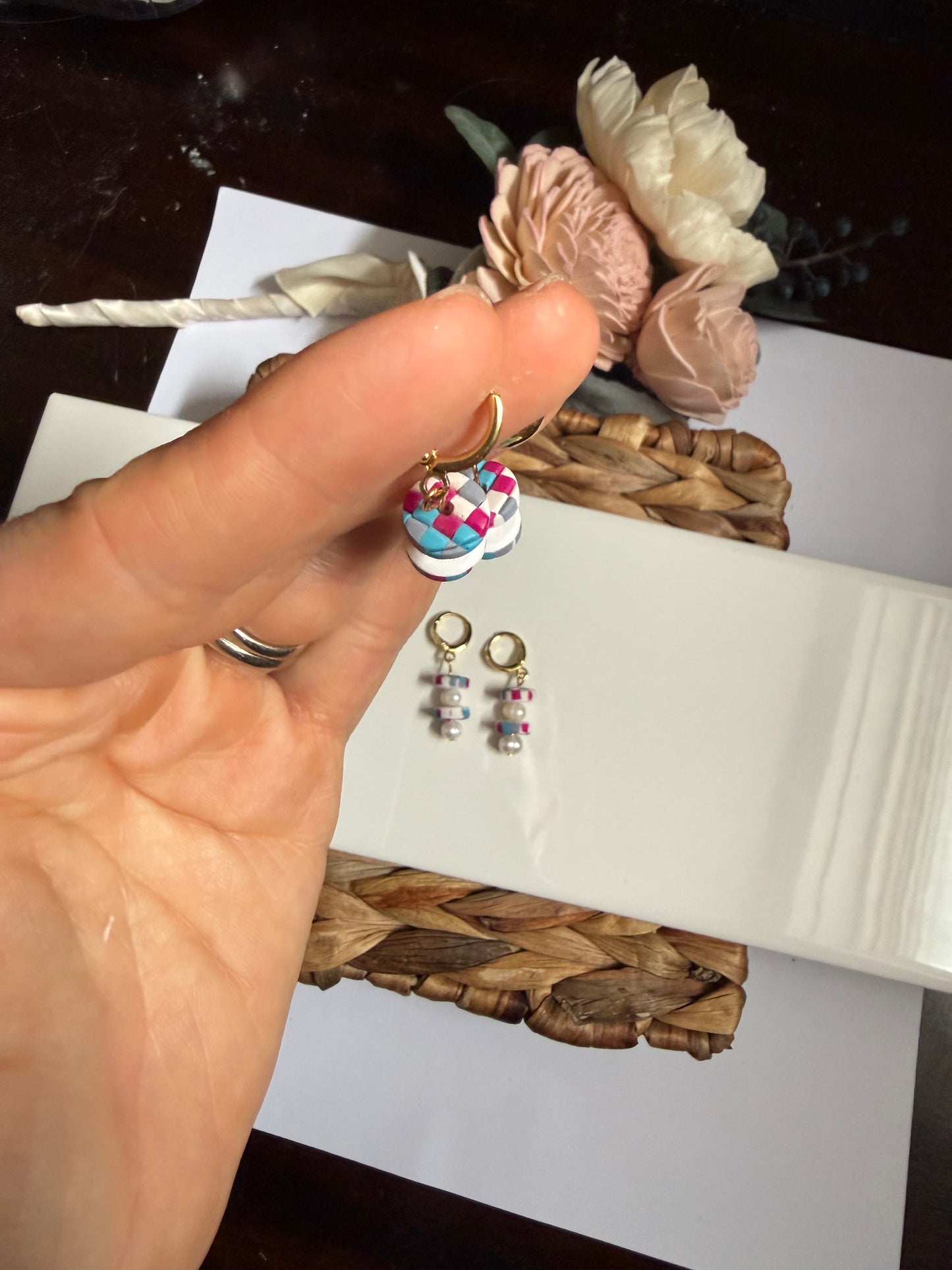 Dainty Pearl Gingham Dangle