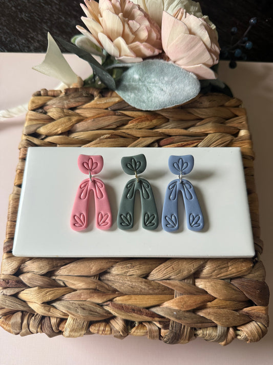 Floral Arch Dangle