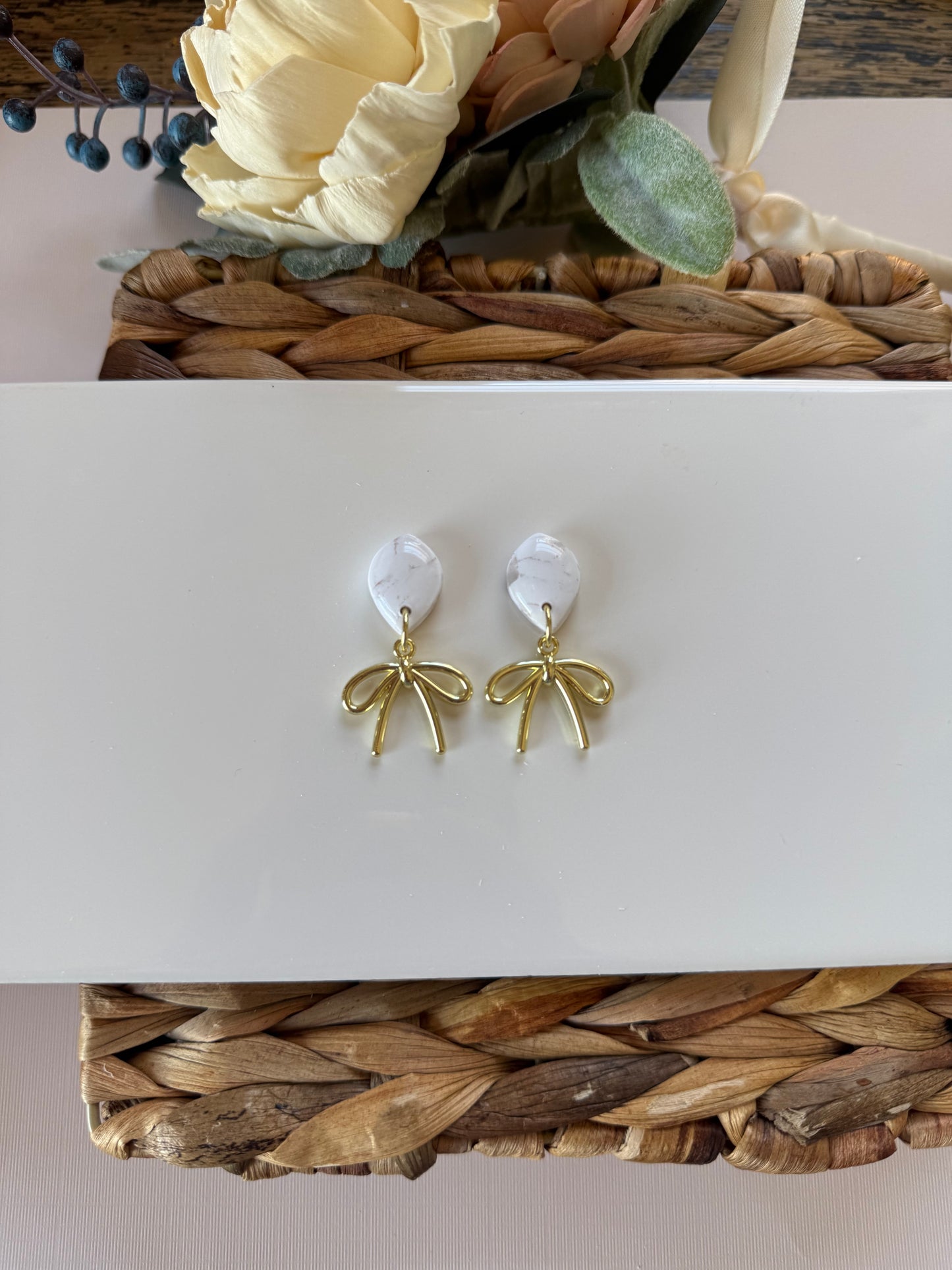 White Marble Bow Dangle