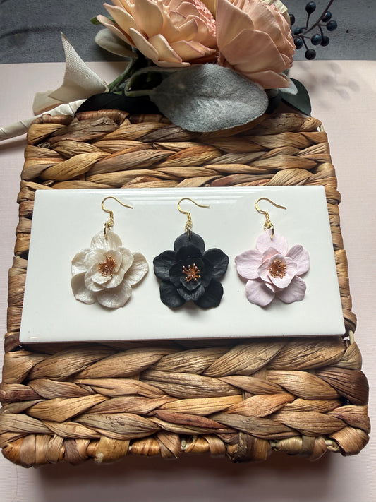 Statement Floral Dangle (Gold)