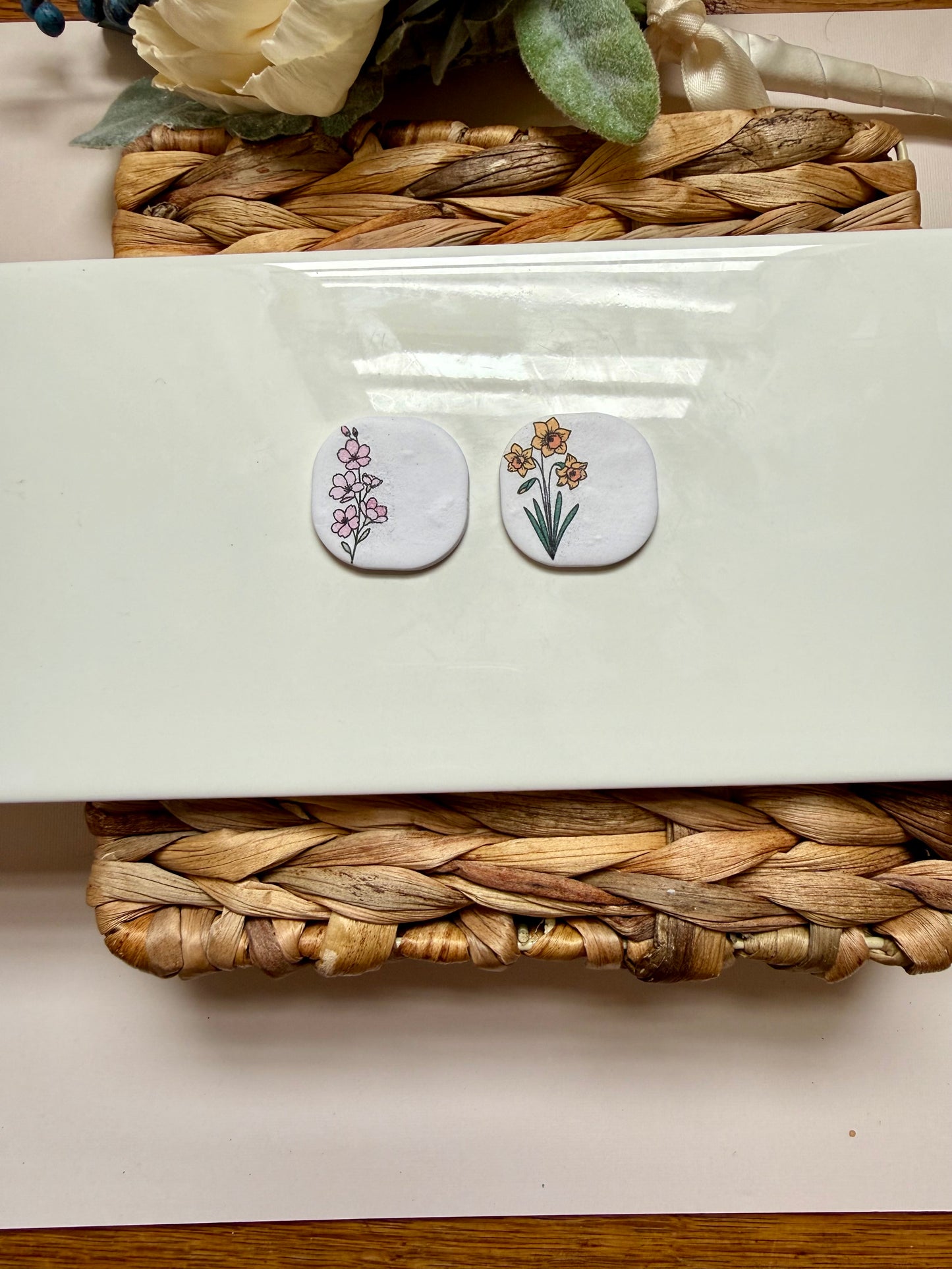 March Birth Flower Magnet