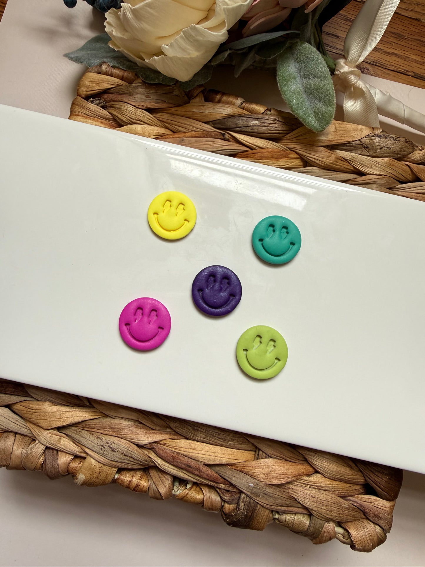 Lightening Smiley Magnets