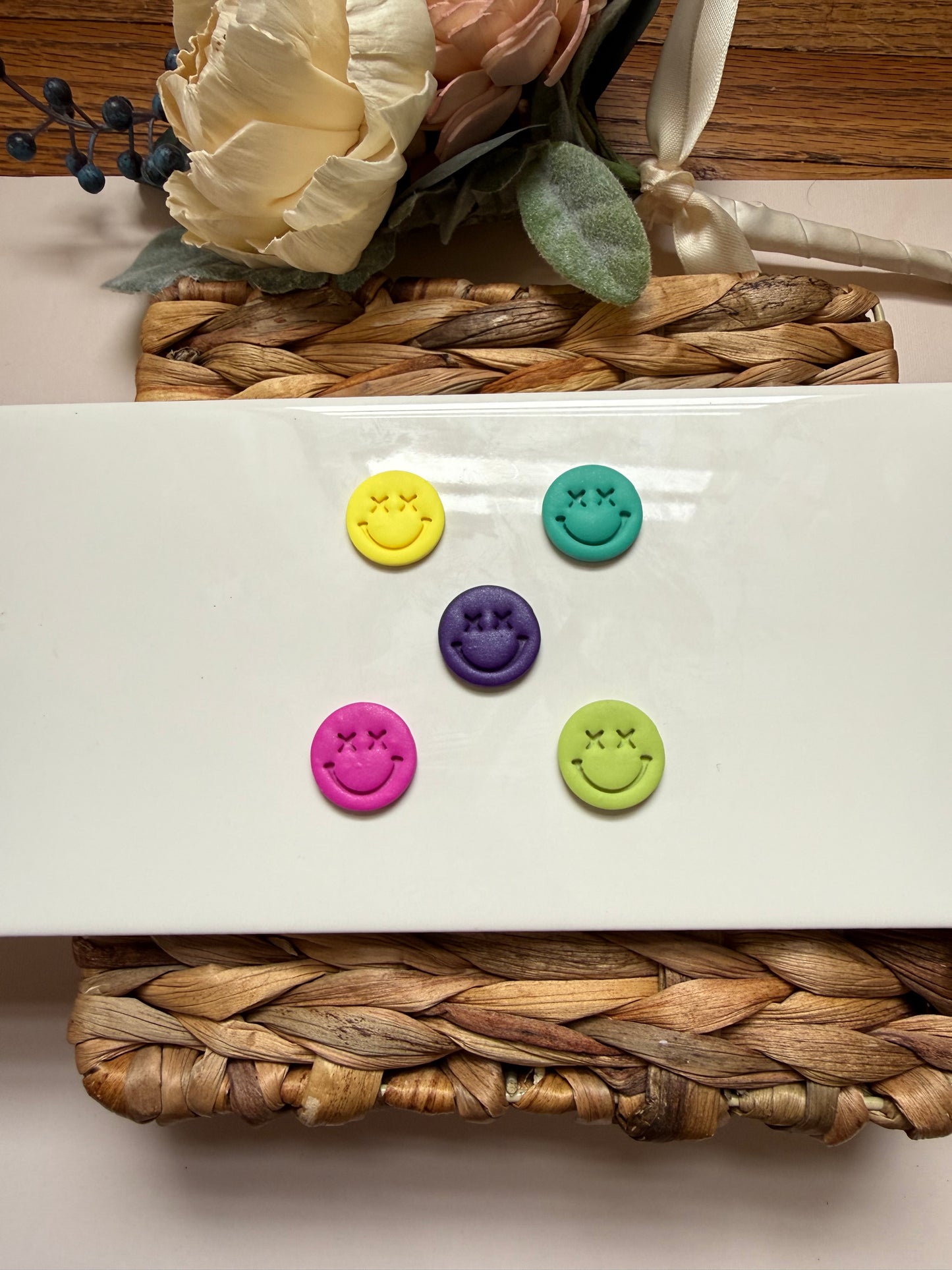 “X” Smiley Magnets