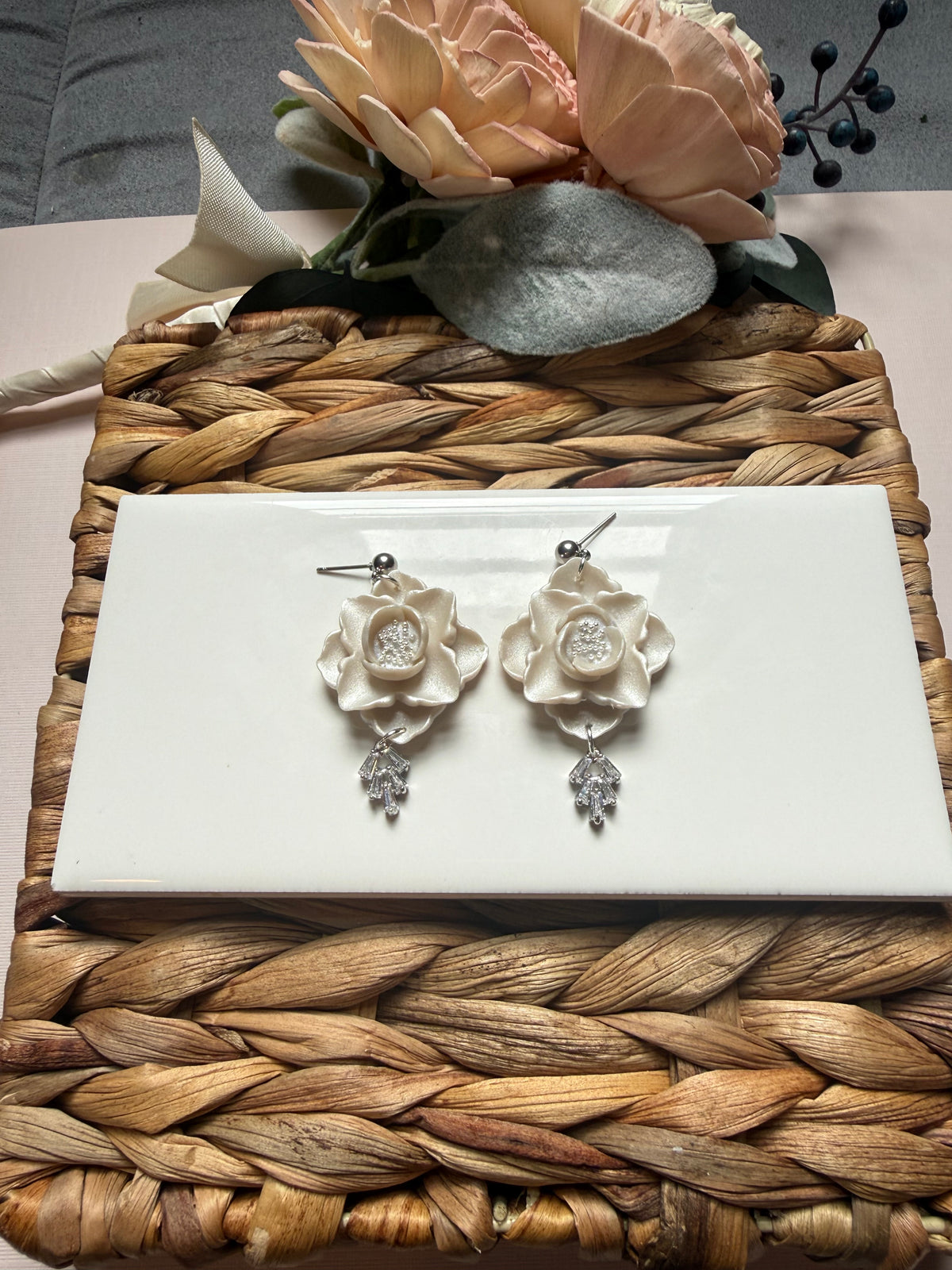 Medium Floral Dangle (Silver)