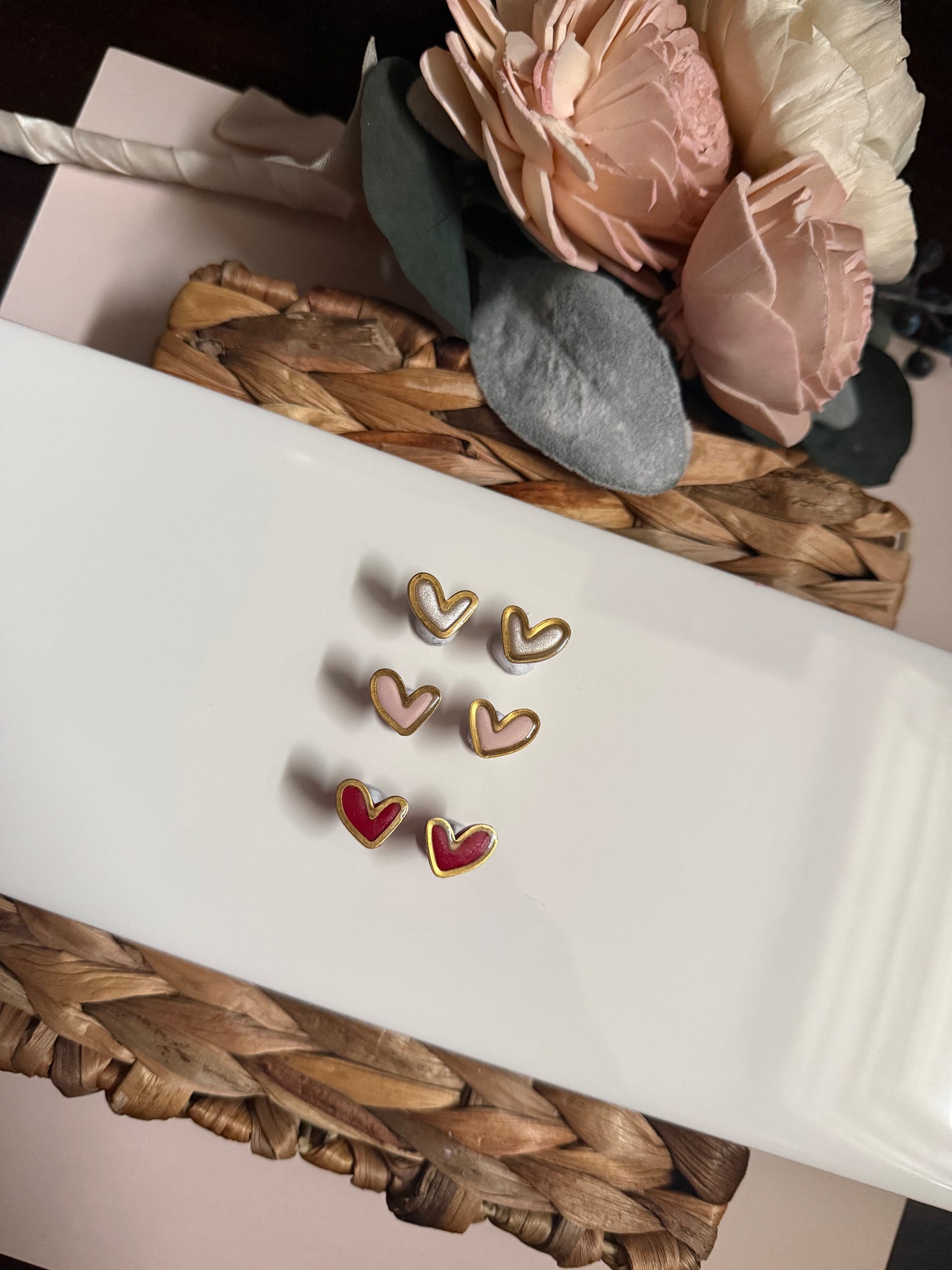 Bezzle Heart Stud (Made to Order)