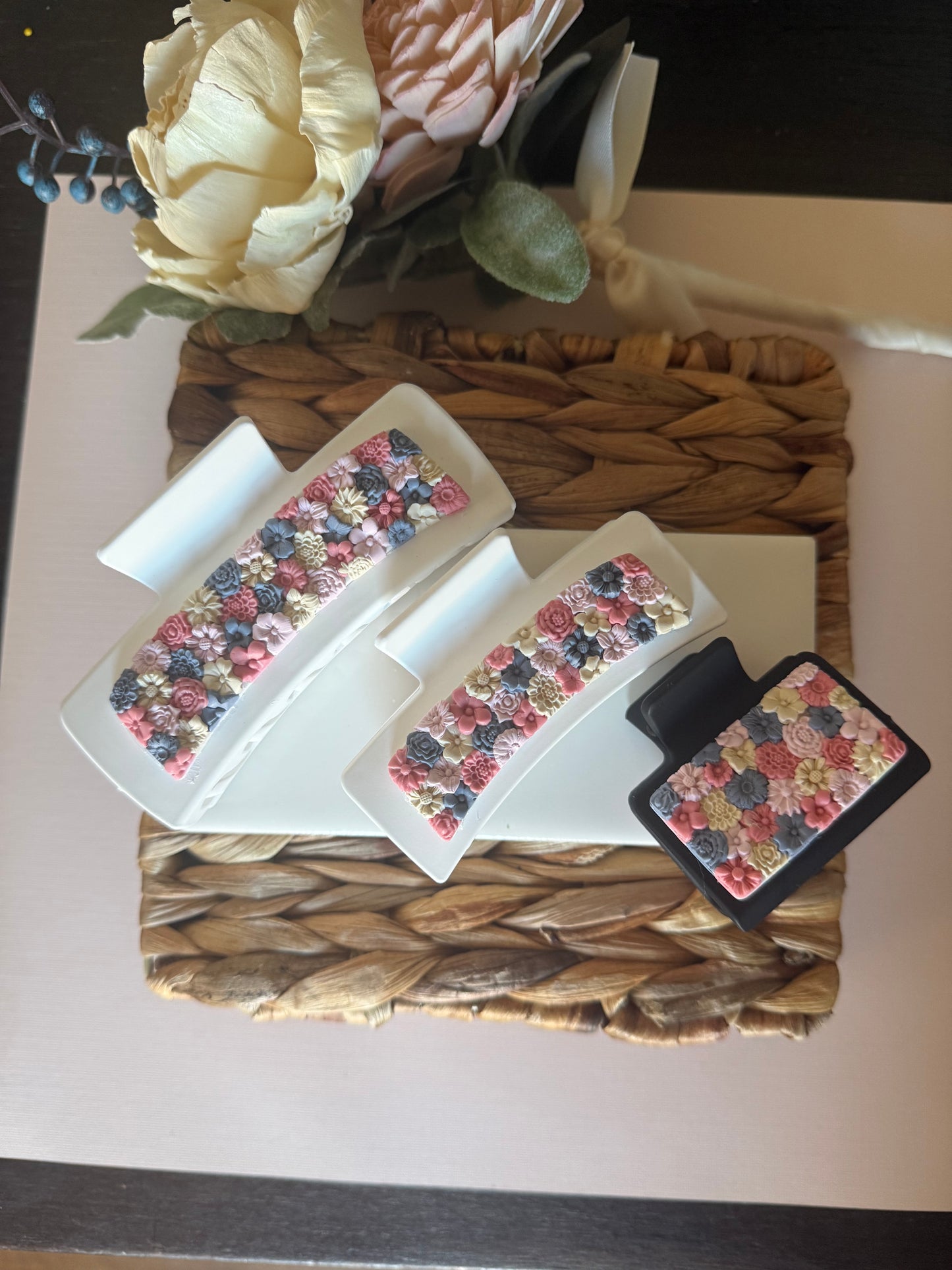 Small Floral Claw Clip